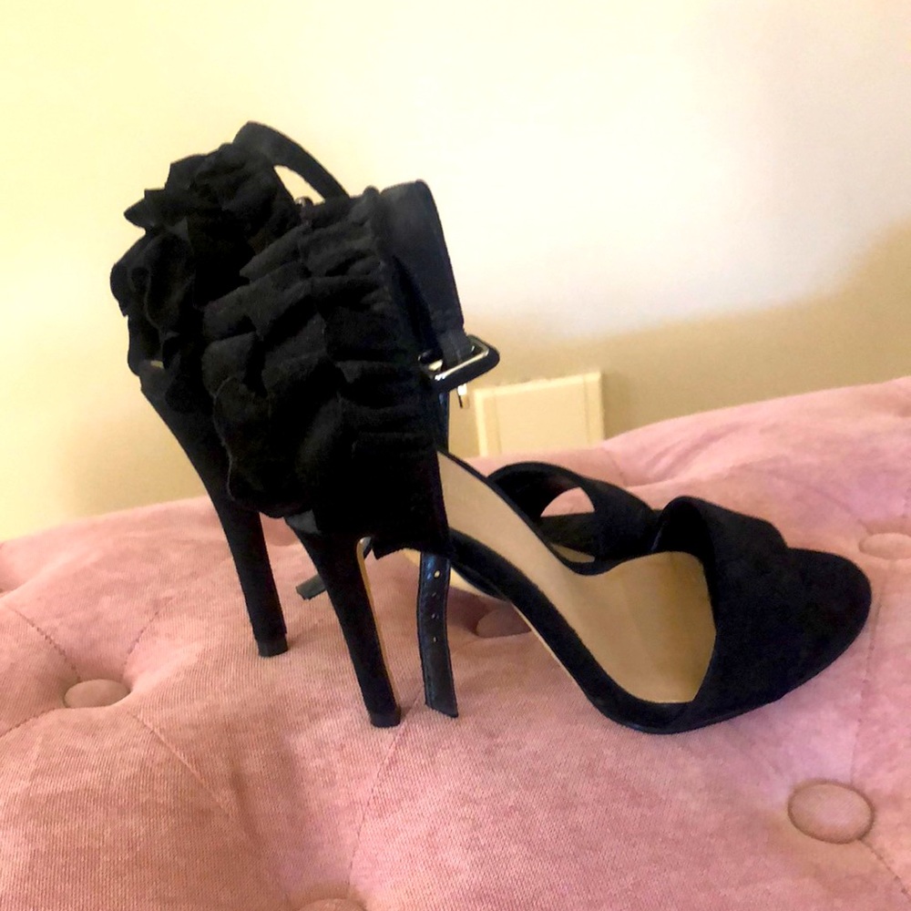 Black suede ruffled heels